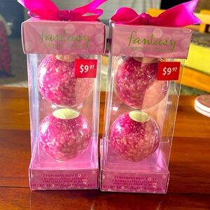 Britney Spears Fantasy fragrance (2 pairs) bath bombs NIP